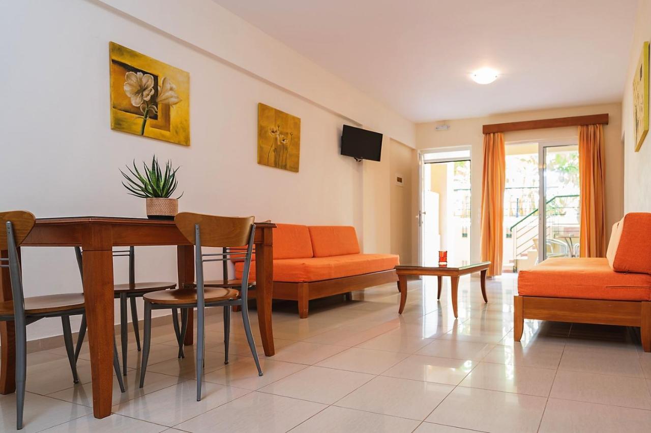 Helios Apartments Kato Daratso Phòng bức ảnh