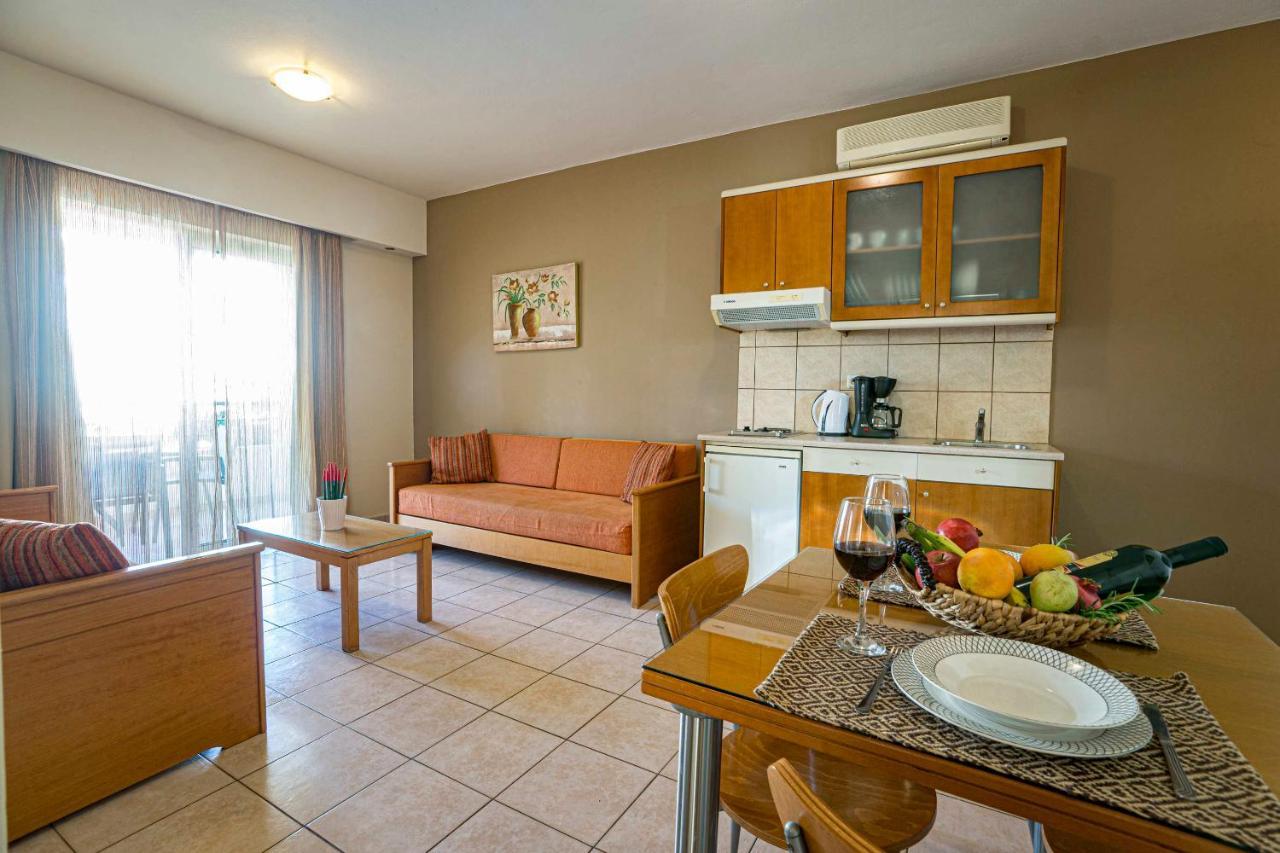 Helios Apartments Kato Daratso Ngoại thất bức ảnh