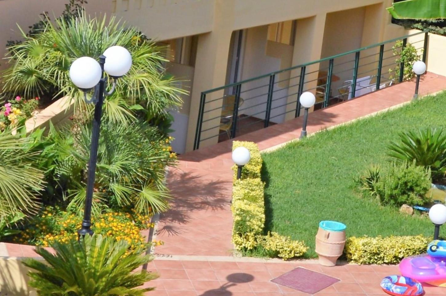 Helios Apartments Kato Daratso Phòng bức ảnh