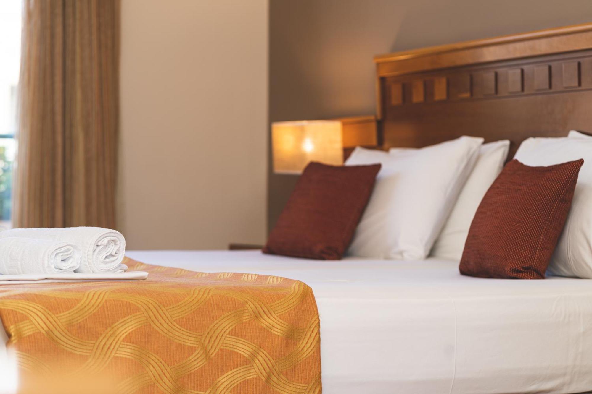 Helios Apartments Kato Daratso Phòng bức ảnh